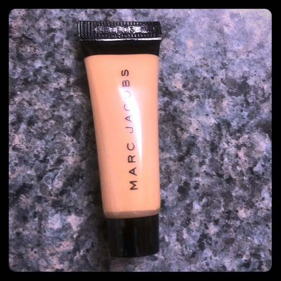 marc jacobs shameless foundation - Picture 1 of 2